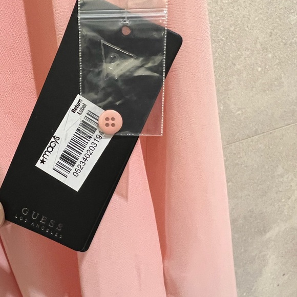 Guess sleeveless drape front button down blouse - Picture 7 of 8